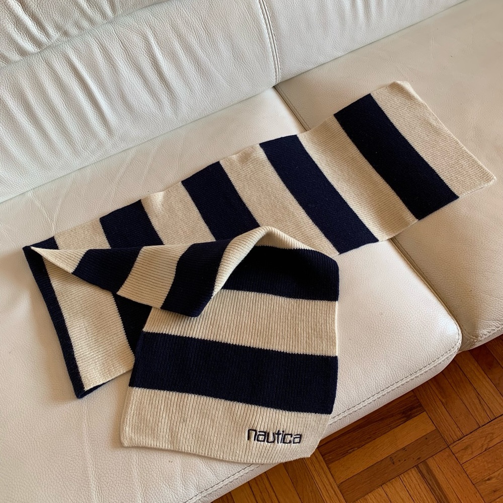 New NAUTICA 100% Wool Blue/White Unisex Women/Men Scarf. 11”/60”